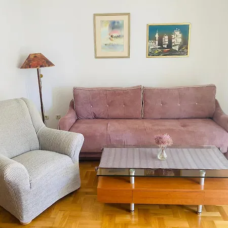 Apartment Paulina *
